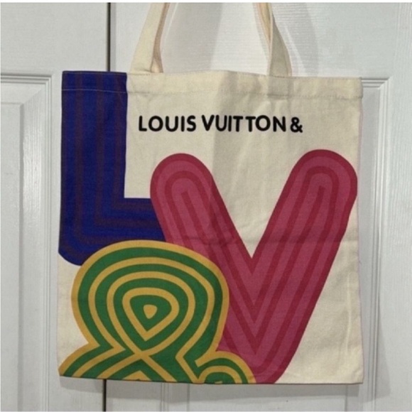 Only 1 left π©·π«Άπ»! Louis Vuitton Canvas Tote! - Picture 3 of 6